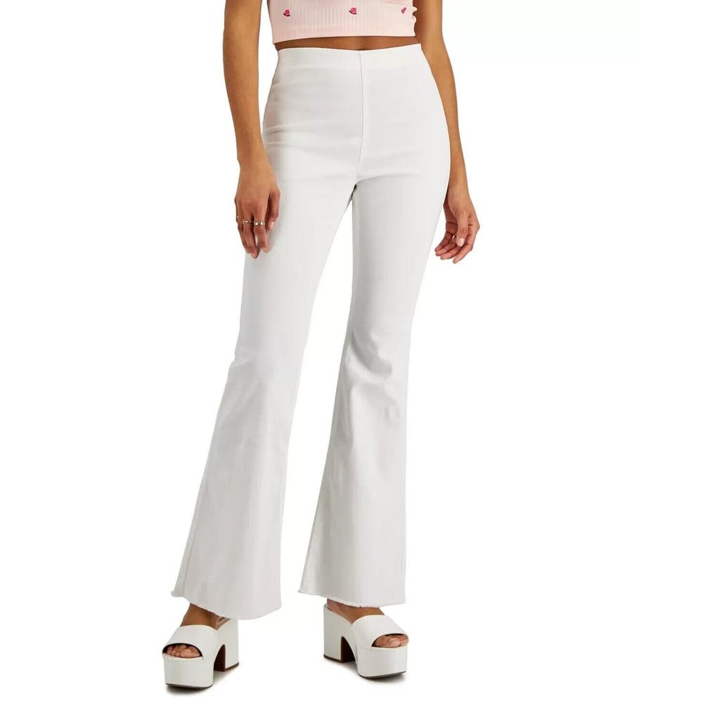 Tinseltown White High-Rise Pull-On Flare Jeans Size 3 Frayed Hem Denim Pants B30